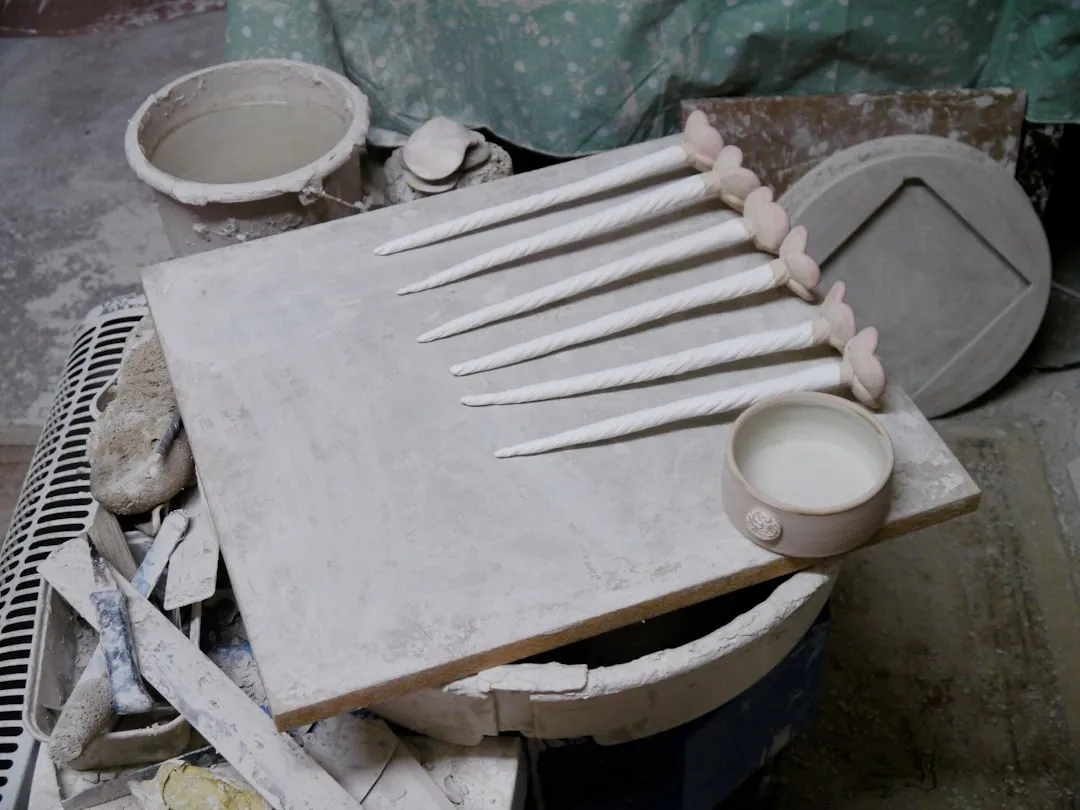湖南大宗建材贸易动态：螺纹钢与水泥供应如何保障工程进度